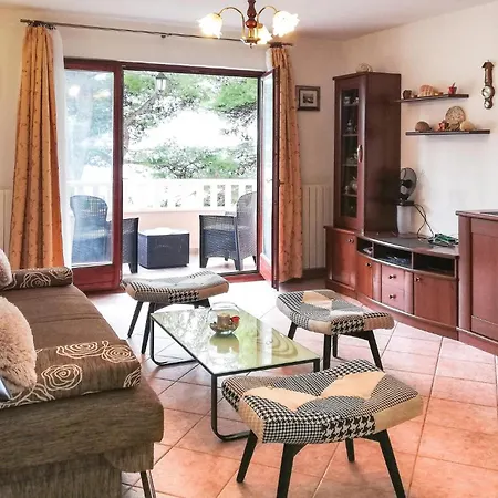 Apartmán Three-bedroom In *