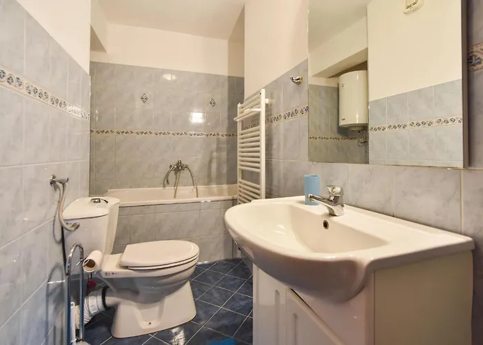 Three-bedroom In Apartmán *